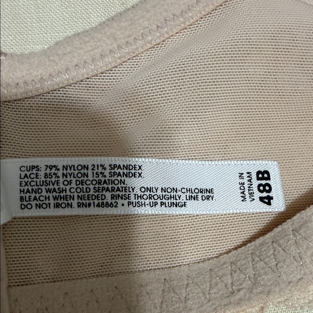 Torrid Curve Nude Push Up Underwire T-Shirt Bra with Lace Trim - 48B. #593033 - Picture 10 of 10